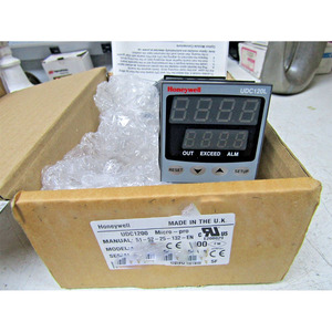 คอนโทรลเลอร์ดิจิตอลอเนกประสงค์ยี่ห้อใหม่ Honeywell รุ่น DC1701 DC1702 DC1703 DC1704 UDC1200 UDC1700 DIN - Product Image 4