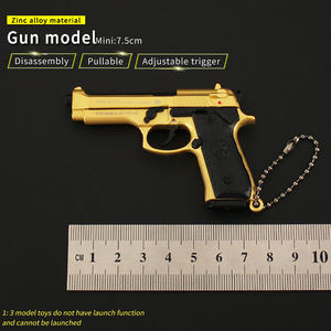 Portachiavi <span class=keywords><strong>a</strong></span> Forma di Pistola <span class=keywords><strong>Beretta</strong></span> M92 M92F Dorata, Modello Realistico in Metallo, Miniatura con Proiettili - Product Image 3