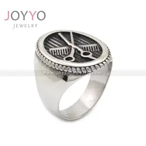 Anillo de Sello Único <span class=keywords><strong>para</strong></span> Estilistas, Anillo de Acero Inoxidable con Peine y Tijeras <span class=keywords><strong>para</strong></span> Hombres y Mujeres, Anillos Punk <span class=keywords><strong>para</strong></span> Motociclistas, Joyería, el Mejor <span class=keywords><strong>Regalo</strong></span> <span class=keywords><strong>para</strong></span> un <span class=keywords><strong>Amigo</strong></span> - Product Image 1