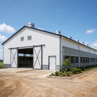 Vente Flash : Poulailler semi-ouvert de style ferme en acier préfabriqué avec ventilation et silo, garantie 5 ans
