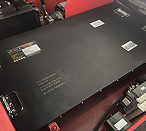 <span class=keywords><strong>3</strong></span>吨电动叉车锂电式液压举升叉车，带CE证书 - Product Image 4
