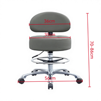 Tabouret de technicien de salon haut de gamme avec coussin en cuir PU et base en métal chromé pour clinique, salon de beauté et réception
