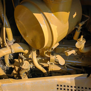 รถดันดิน CAT D6R มือสองจากญี่ปุ่น พร้อมเครื่องยนต์และเกียร์ จัดส่งรวดเร็ว ราคาถูก ขาย - Product Image 4