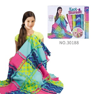 Kit de Matériel DIY pour Enfants 2025 – Jeu de Tricot Interactif Parent-Enfant, Jouet Puzzle, Tissu Patchwork, Couette Nouée - Product Image 5