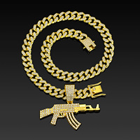 Ensemble de bijoux plaqué or 18 carats avec pendentif pistolet AK, chaîne cubaine glacée, unisexe, orné de cristaux et strass, pour rappeurs et amateurs de hip-hop