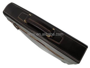 Sac en cuir véritable pour balles de pétanque et balles de golf avec bandoulière. - Product Image 4