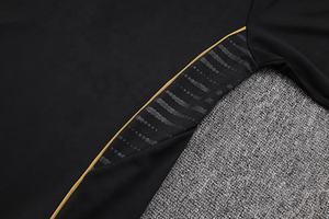 Gratis Ongkir Setelan Olahraga Sepak Bola Pria 25/26 Klub Sepak Bola Setengah Resleting Lengan Panjang 100% Poliester Cetak Glitter Nama Pemain - Product Image 3