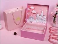 Boîte d'emballage cadeau de luxe, design 3D mignon en carton, gaufrage, revêtement UV, laminage mat, recyclable, taille personnalisée