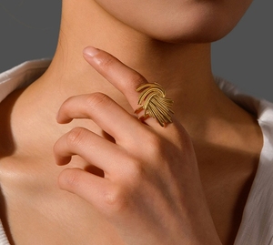 Bague ouverte <span class=keywords><strong>vintage</strong></span> en acier inoxydable non terni bagues en or pour femme en or véritable 18 carats - Product Image 6
