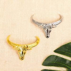 Özel <span class=keywords><strong>Metal</strong></span> baskılar şerit altın kaplama işareti <span class=keywords><strong>Metal</strong></span> plaka inek kafası hayvan adı plaka <span class=keywords><strong>Metal</strong></span> isim levhaları özelleştirilmiş - Product Image 1