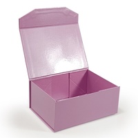 Boîtes cadeaux en carton ondulé kraft en matériaux recyclés rouges 9x6.5x3.8 pouces Fermeture magnétique Rigides Taille personnalisée Gaufrage