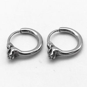 Pendientes Huggie yunnique con diseño de ciervo, joyería de acero inoxidable 316 de titanio, pendientes colgantes de moda unisex - Product Image 5