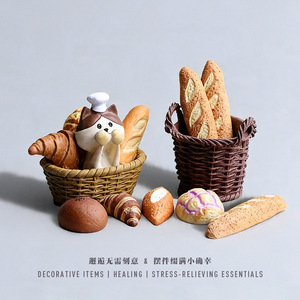 Cute Bread Cat Resin Ornament Set Artistic Desktop Decor Home Office Decoration Animal Shape Gift For Birthday Housewarming - Product Image 3