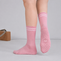 Chaussettes de sport personnalisées pour femmes, yoga, pilates, danse, chaussettes antidérapantes tricotées avec logo personnalisé, chaussettes de yoga mi-mollet