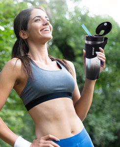 Licuadora Portátil Recargable Inalámbrica Mini para Frutas y Alimentos, Cuchilla de Acero Inoxidable, Pajita para Uso Doméstico, Instrucciones en Inglés - Product Image 6