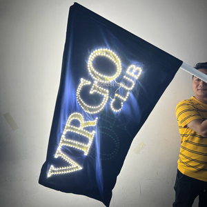 Drapeaux lumineux LED personnalisés en polyester à main pour la publicité commerciale, les discothèques, les fêtes, les drapeaux promotionnels LED - Product Image 4