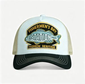 Gorra de béisbol ajustable con malla trasera y bordado de peces Fishermen's Bay para hombre, ideal para pesca al aire libre - Product Image 1