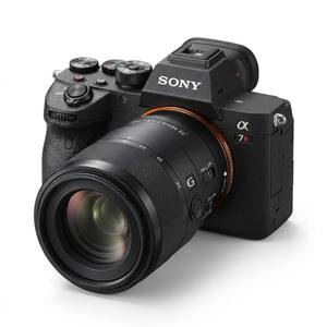 Appareil photo <span class=keywords><strong>Sony</strong></span> Alpha 7R V <span class=keywords><strong>A7R5</strong></span> d'occasion avec objectif macro 90 mm f/2.8 G OSS, 61 MP, vidéo 8K, équipement professionnel pour la photographie de gros plan - Product Image 1