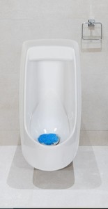 Schermi per Orinatoi Deodoranti Tappetini Antispruzzo Pastiglie per Schermi di Orinatoi - Product Image 6