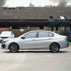 Voiture Dongfeng <span class=keywords><strong>408</strong></span> <span class=keywords><strong>Peugeot</strong></span> <span class=keywords><strong>Nouvelle</strong></span> Voiture 2026 1.5T 173 ch L4 6AT Essence Traction Avant 5 Places - Product Image 4