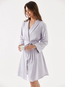Robes personnalisées avec logo, mi-longues, à nouer à <span class=keywords><strong>la</strong></span> taille, élégantes, vêtements de détente, vêtements de nuit de luxe, robe en satin de soie - Product Image 2