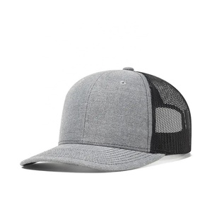 Casquette de baseball personnalisable avec broderie 3D, dos en maille réglable, respirante, séchage rapide, polyester, design unisexe et tendance - Product Image 1