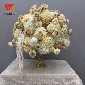 Centro de Mesa con Bola de Flores Grandes Personalizada y Elegante de 50 cm, Bola de Rosas para Decoración de Mesa de Boda - Product Image 1