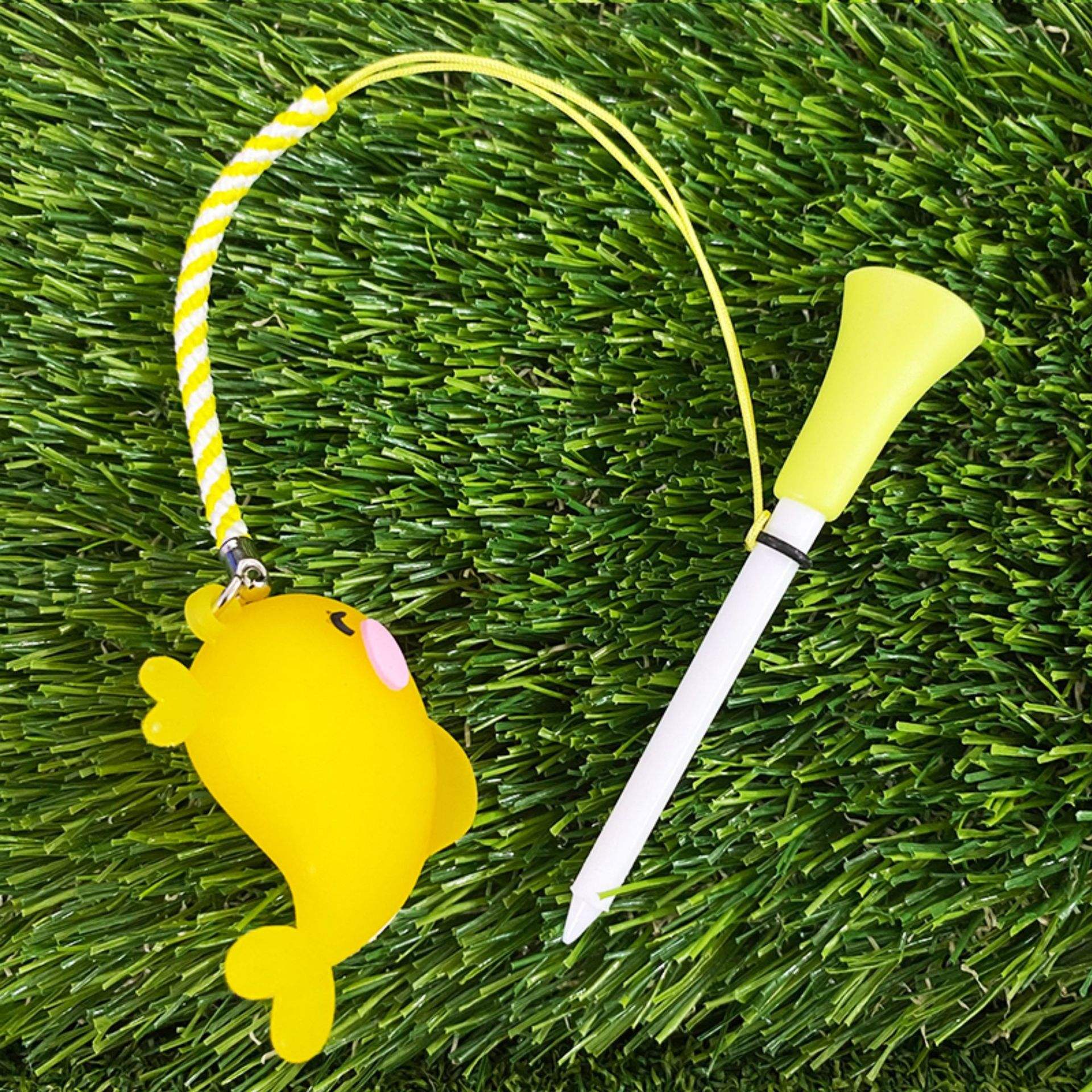 สีเหลือง