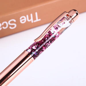 Suministro directo de fábrica, bolígrafos de cristal llenos de aceite creativos, bolígrafos de regalo de Metal con arena movediza, ancho de escritura de 1,0mm para letras publicitarias - Product Image 3