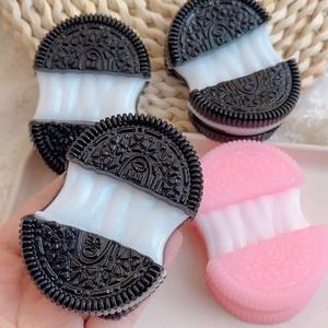 Juguete Antiestrés de Goma Suave TPR con Diseño de Galleta <span class=keywords><strong>OREO</strong></span>, Lindo Diseño de Fruta, Alivio de la Ansiedad, Juguete Sensorial para Apretar - Product Image 1