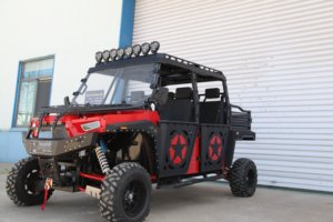 Venta al por Mayor de Cuatrimotos ATV <span class=keywords><strong>CF</strong></span> <span class=keywords><strong>MOTO</strong></span> de 1000cc <span class=keywords><strong>4x4</strong></span> UTV con Motor INDUSTRIAL DW, Nuevo Diseño Todoterreno para Granja, Automático, 4WD, Seis Asientos, de Acero - Product Image 3