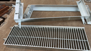 Rejilla <span class=keywords><strong>de</strong></span> Acero para Cubrir Zanjas a Precio <span class=keywords><strong>de</strong></span> Fábrica, con Acero Angular, Rejilla <span class=keywords><strong>de</strong></span> Acero Duradera para Cubrir Zanjas <span class=keywords><strong>de</strong></span> Drenaje - Product Image 3