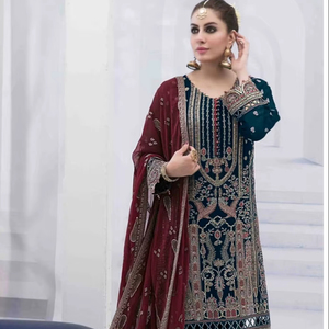 Costume lourd en fausse Georgette Anarkali dans de belles couleurs - Product Image 1