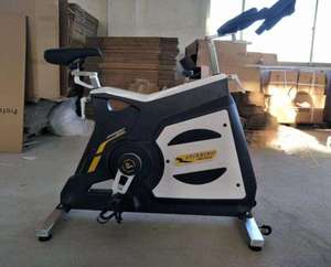 Bicicleta de Spinning Comercial para Gimnasio, Equipo de Cardio para Ejercicio Físico en Interiores - Product Image 3