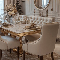 Table et chaises de salle à manger de luxe à la française avec plateau en marbre à bords dorés, table de salle à manger de luxe pour 10 personnes