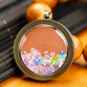 Nouveau patrimoine culturel immatériel Thangka Tsha Tsha Box, sculpture en cuivre blanc de style ethnique en relief, faite à la main, décoration de maison haut de gamme - Product Image 5