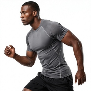 T-shirt de compression pour homme de haute qualité, personnalisé, à séchage rapide, pour l'entraînement, la gym et les sports - Product Image 3