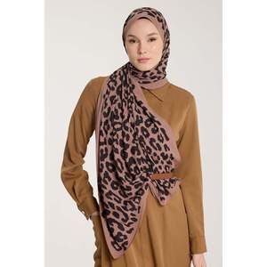 Chal Pure Tone - Estampado de Leopardo - Café Lechoso - Negro - Estampado de Leopardo - Café Lechoso - Negro - Product Image 4