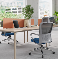 Chaise de bureau moderne de luxe avec appui-tête réglable et confortable en tissu avec chaise pivotante de direction ergonomique en maille