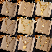 Colliers ras du cou et chaînes de mode multicouches pour femmes, en acier inoxydable personnalisé, or 18 carats, perles, pendentifs cœur et papillon