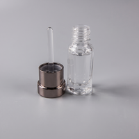 WANJING Bouteille en verre cosmétique personnalisée avec bouchon à vis en Zamac pour huile de parfum Attar Oud 2ml 3ml 6ml 12ml avec applicateur tampon estampé à chaud