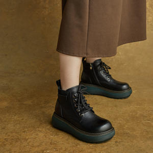 Bottines Martin à plateforme pour femmes, nouvelle collection automne/hiver, bout rond, deux usages, en cuir véritable, confortables, à talon compensé - Product Image 3