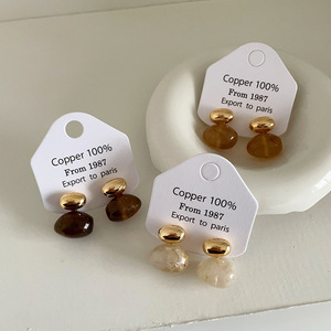 Boucles d'oreilles pendantes en résine métallique ronde rétro française pour femmes Tendance simple des accessoires de bijoux polyvalents et décontractés - Product Image 4