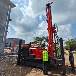 Machine de forage de puits d'eau à vente chaude, équipement de forage minier, moteur diesel 92KW, foreuse hydraulique pour puits d'eau - Product Image 1