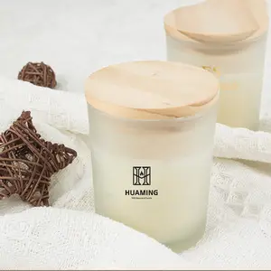 Top Quality Professional Personalized Private Label Organic Soya Wooden Lid Scented Soy Wax Candle Gift Set In Frosted Glass Jar