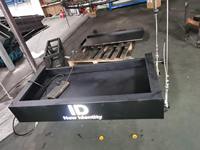 Table de DJ motorisée DMX pour le stockage et la récupération des équipements de contrôle d'éclairage et d'audio – Idéale pour les boîtes de nuit et les soirées disco