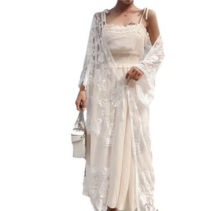 Novo estilo coreano elegante Seaside Holiday <span class=keywords><strong>Beach</strong></span> Dress bordado laço longo <span class=keywords><strong>Cardigan</strong></span> Cover-up - Product Image 5