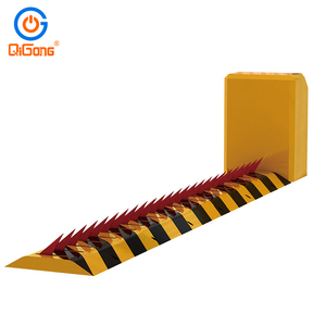 Spiked Tire Killer Qigong Anti-Terrorist Automatic Puncture Rebound Tire <strong>Spikes</strong> Tyre Killer Road <strong>Barrier</strong> Made of Foshan - Product Image 6