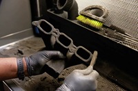 Pièces en nylon PA12 imprimées SLS sur mesure, directement de l'usine : Engrenages, Châssis de drone, Boîtier à fixation rapide, Charnière articulée, Support de treillis, PA11 thermique