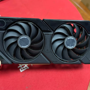 การ์ดจอเกมมิ่งคุณภาพดี RTX 4070 12GB GDDR6X 384-Bit PCIe 4.0 พร้อมพัดลมคู่สำหรับเดสก์ท็อป - Product Image 1